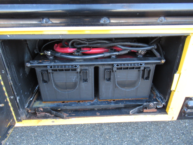 2007 Thomas Saf-T-Liner 77 Passenger School Bus for Sale - B81425 - Image 10