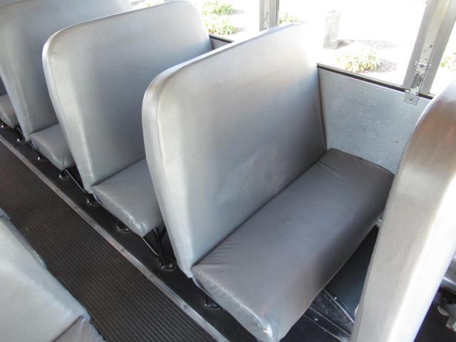 2007 Thomas Saf-T-Liner 77 Passenger School Bus for Sale - B81425 - Image 9