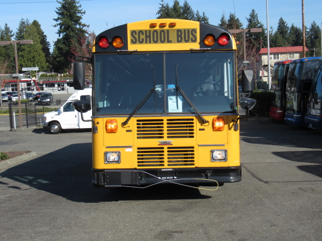 2007 Thomas Saf-T-Liner 77 Passenger School Bus for Sale - B81425 - Image 12