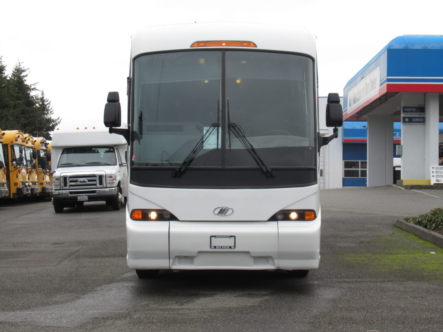 2005 MCI J4500 56 Passenger Coach Bus- C62783 - Image 12