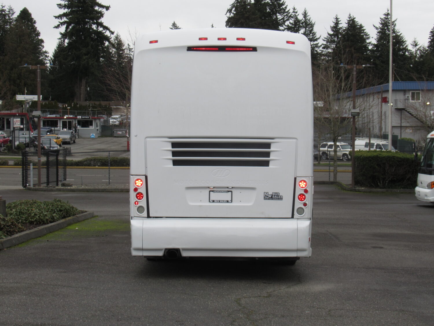 2005 MCI J4500 56 Passenger Coach Bus- C62783 - Image 11