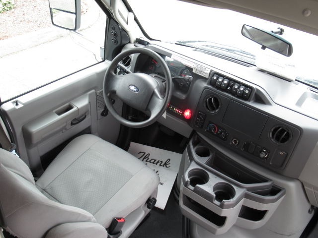 2012 Ford Eldorado Aerotech 13 Passenger ADA Shuttle Bus - S95923 - Image 5