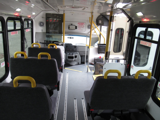 2012 Ford Eldorado Aerotech 13 Passenger ADA Shuttle Bus - S95923 - Image 10