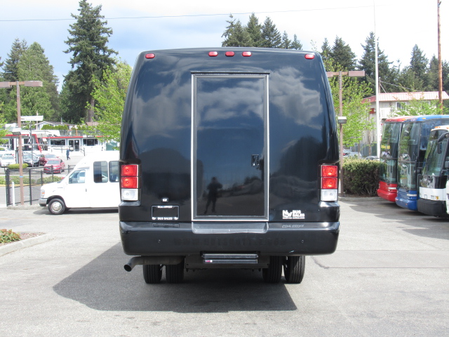 2007 IC Krystal KK38 36 Passenger + Rear Luggage - S26306 - Image 11