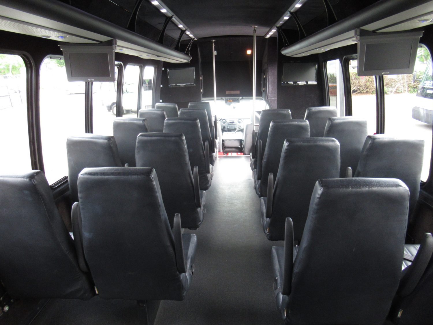 2013 Turtle Top Odyssey XL Propane Shuttle Bus 27 Passengers- S24825 - Image 8
