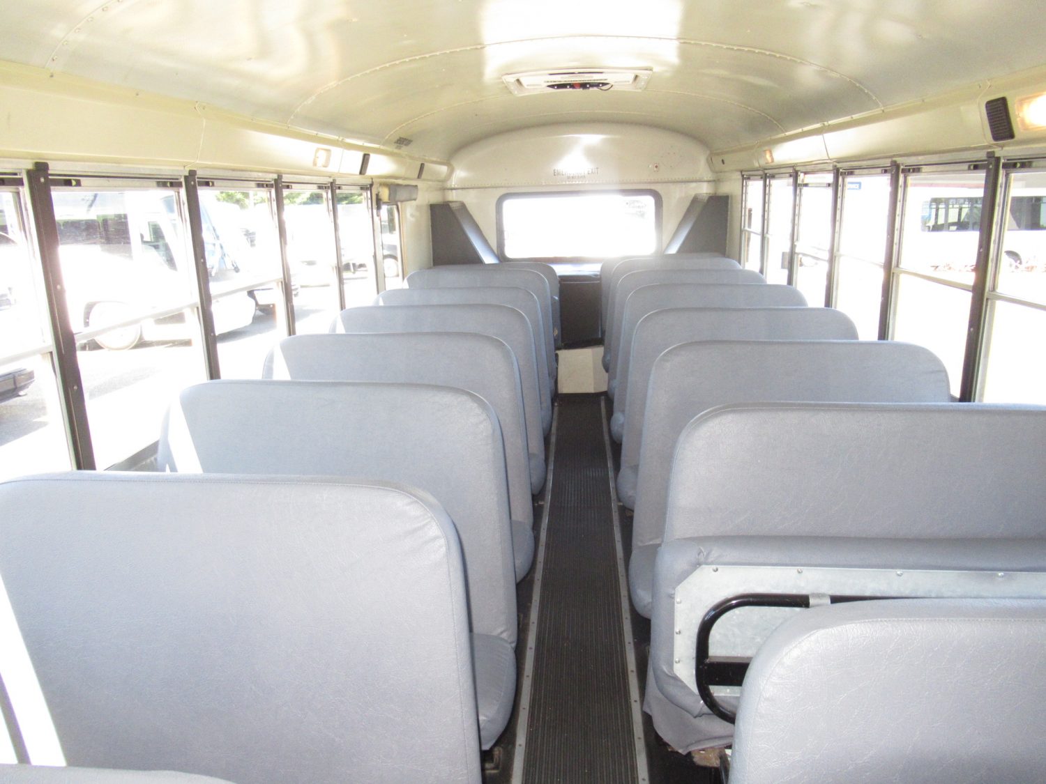 2005 IC RE-300 78 Passenger School Bus - B82272 - Image 8