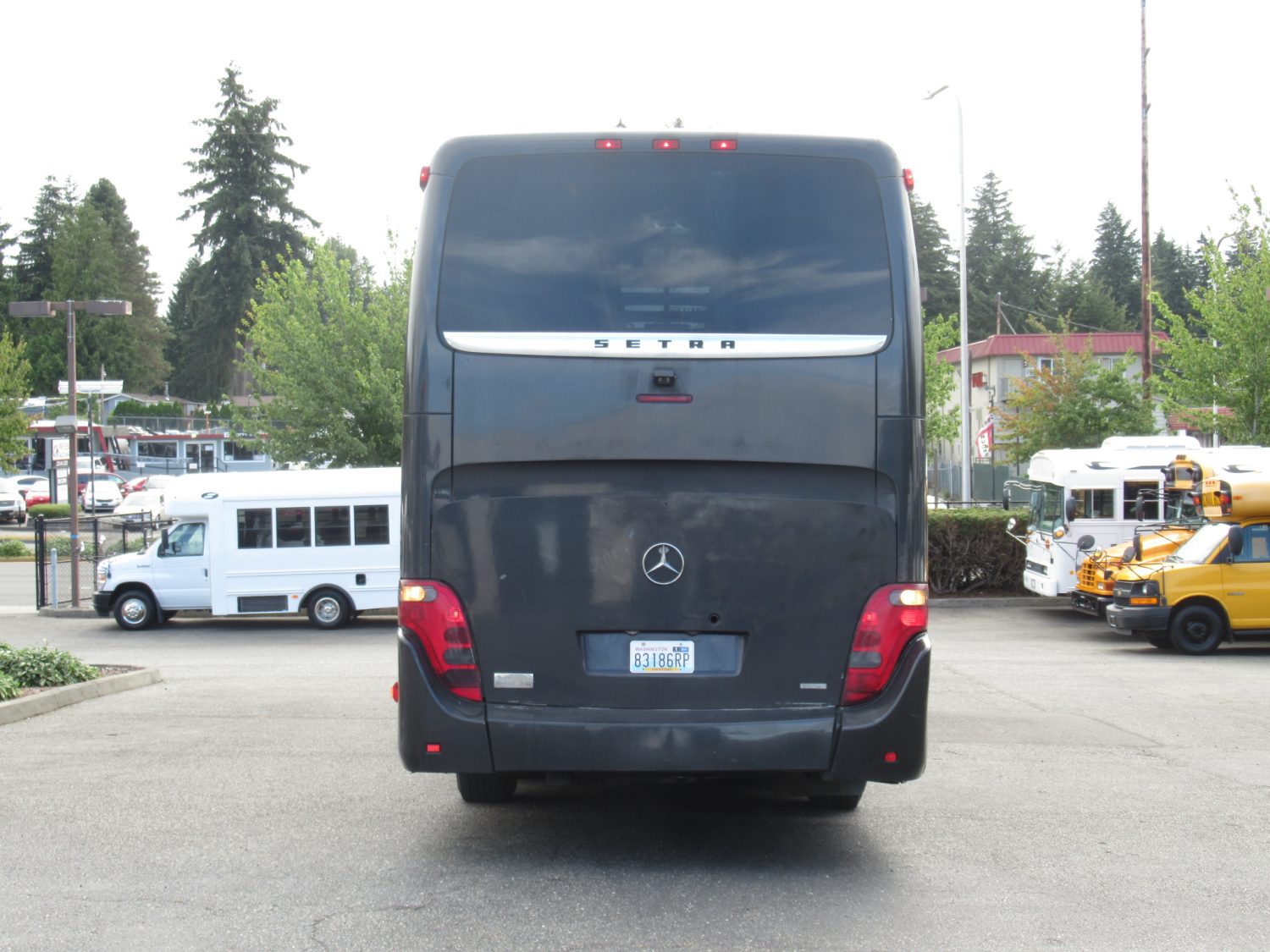 2009 Setra S417 56 Passenger Motorcoach - C00717 - Image 11
