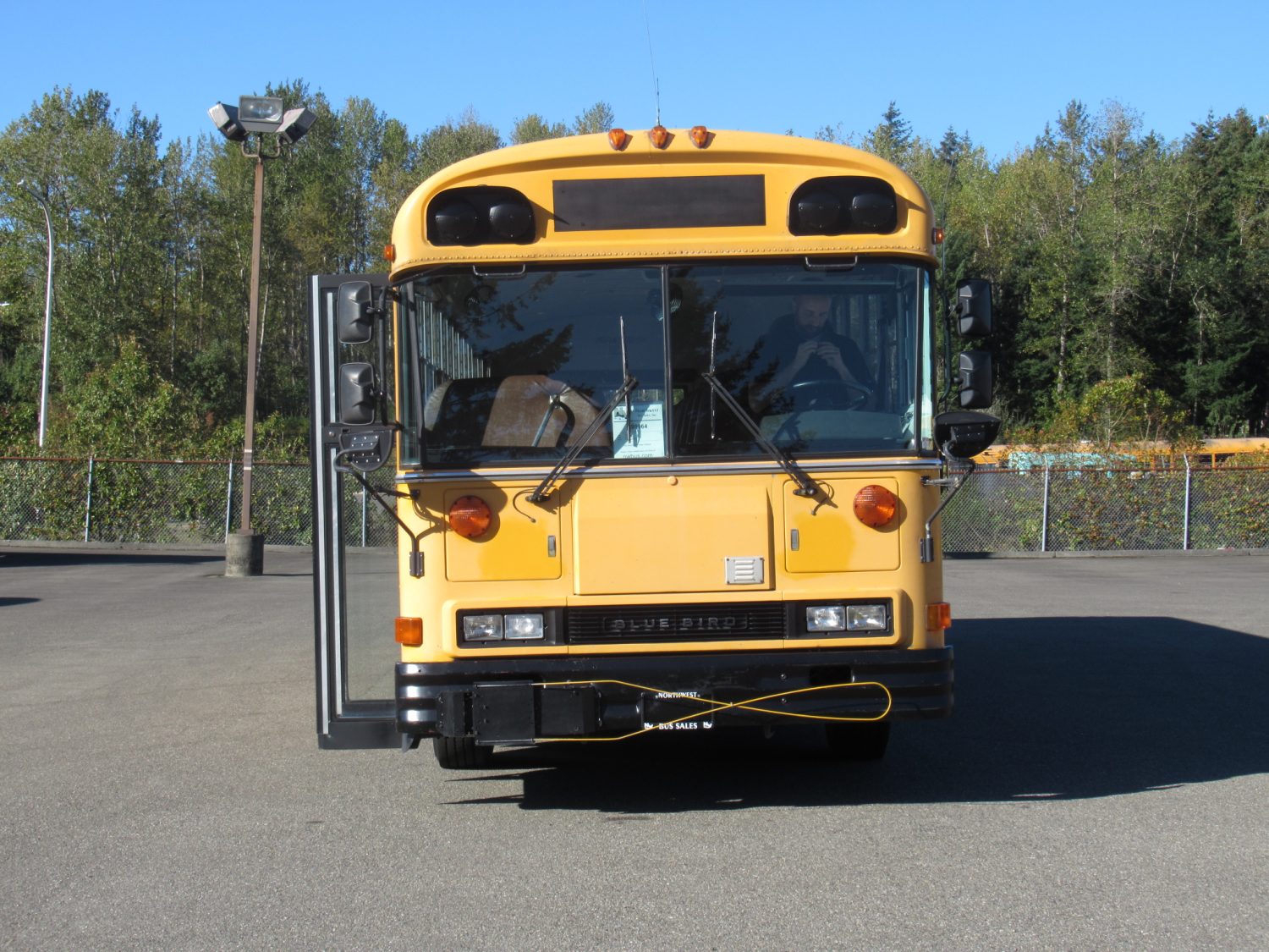 2001 Bluebird All American 78 Passenger School Bus - B99964 - Image 12