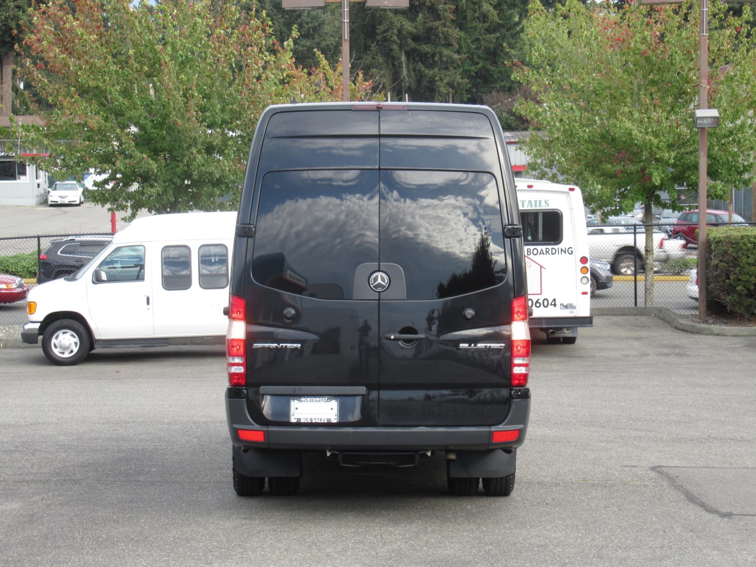 2014 Mercedes Sprinter Battisti Customs Limousine - S65999 - Image 19