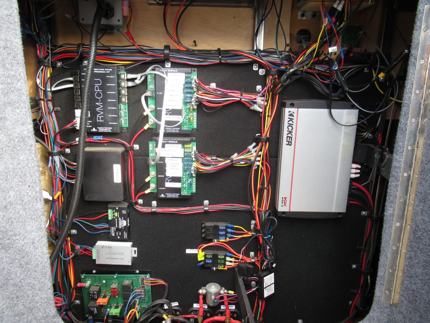 2014 Mercedes Sprinter Battisti Customs Limousine - S65999 - Image 17