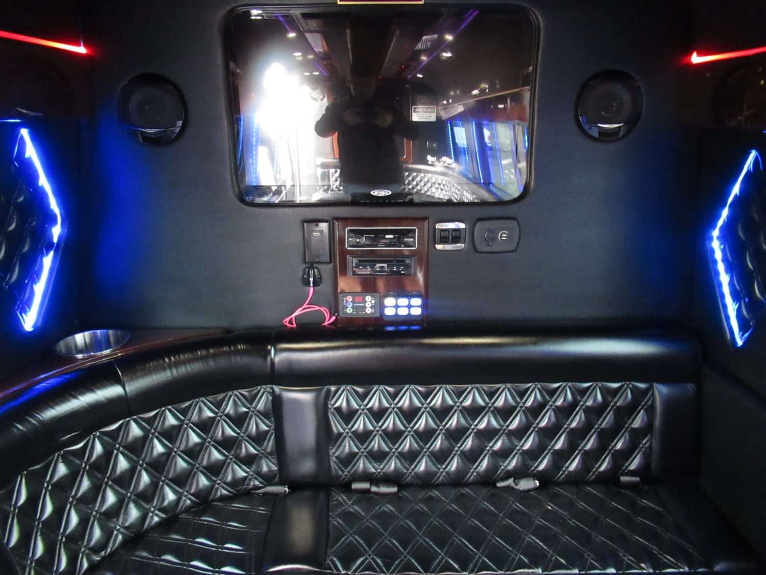 2014 Mercedes Sprinter Battisti Customs Limousine - S65999 - Image 9