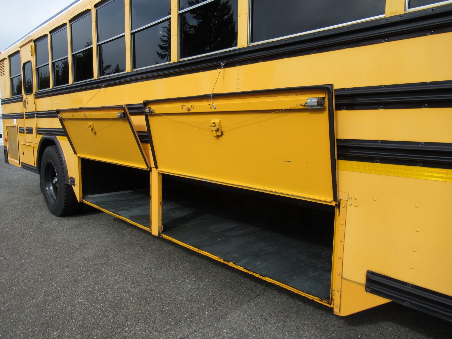 2008 Blue Bird All American 78 Passenger School Bus - B46192 - Image 11