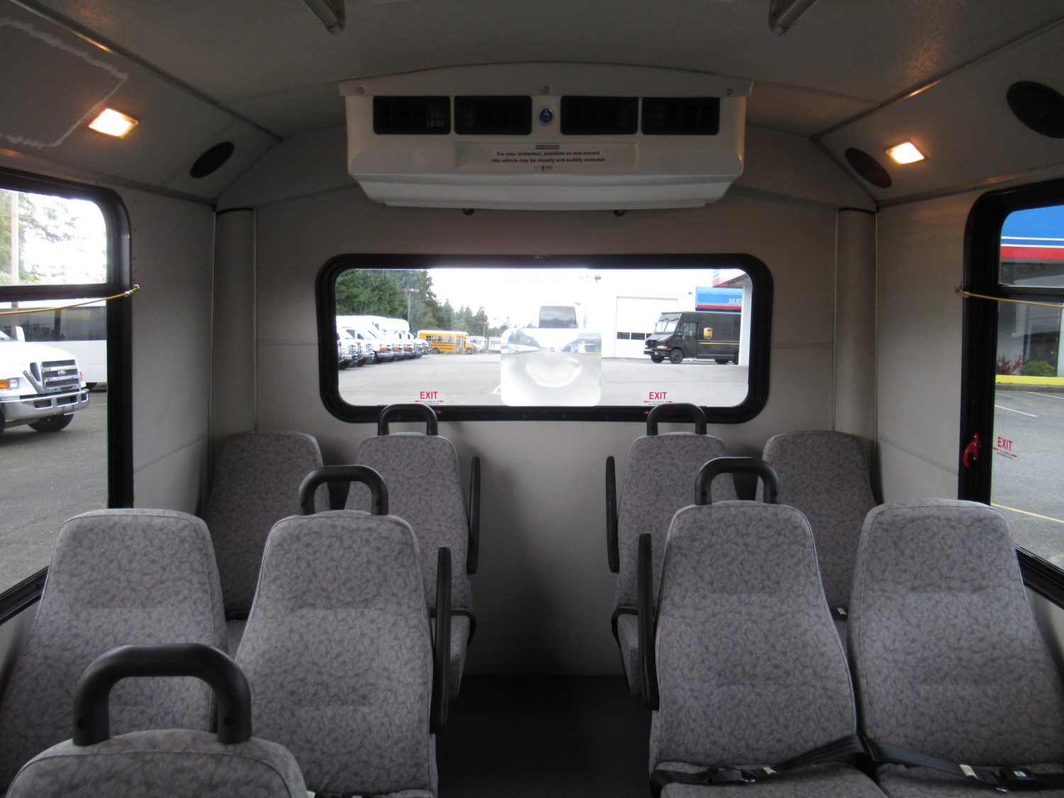 2012 Chevrolet Champion 14 Passenger ADA Shuttle - S34692 - Image 7