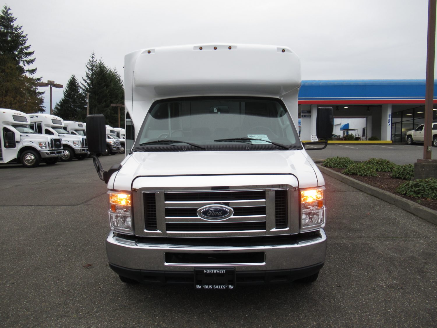 2017 Ford Eldorado Aerotech 14 ADA + Rear Luggage Shuttle Bus - S60864 - Image 12