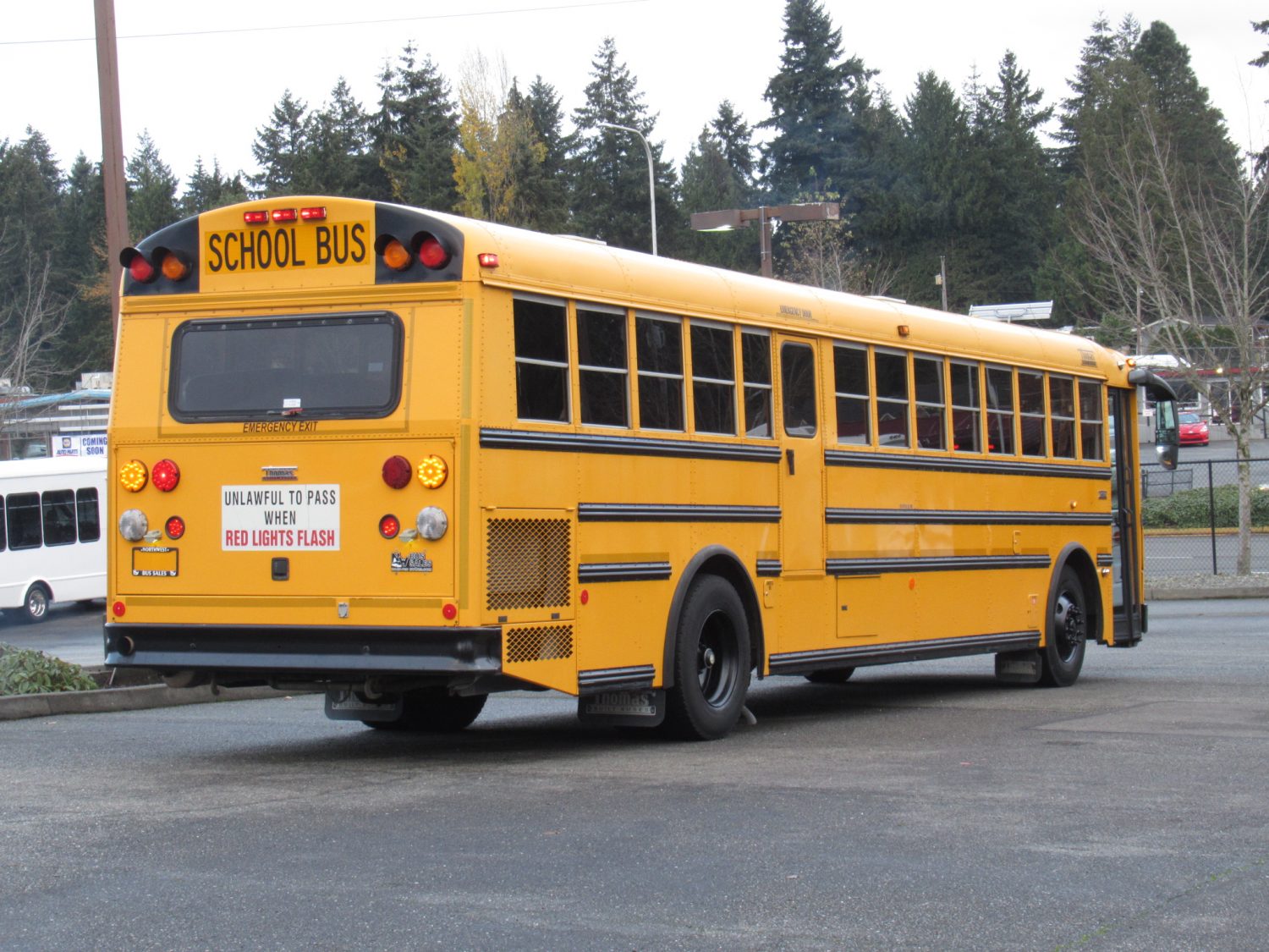 2008 Thomas HDX 84 Passenger School Bus - B98453 - Image 3