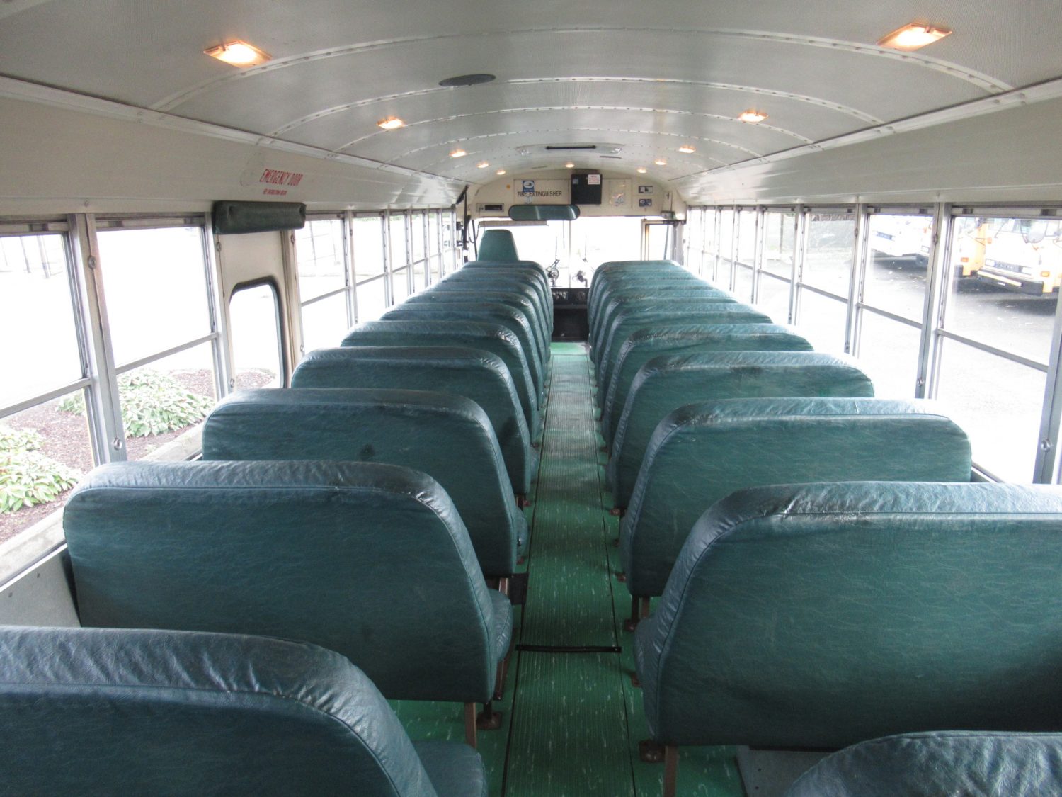1998 Blue Bird TC-2000 75 Passenger School Bus - B78489 - Image 8