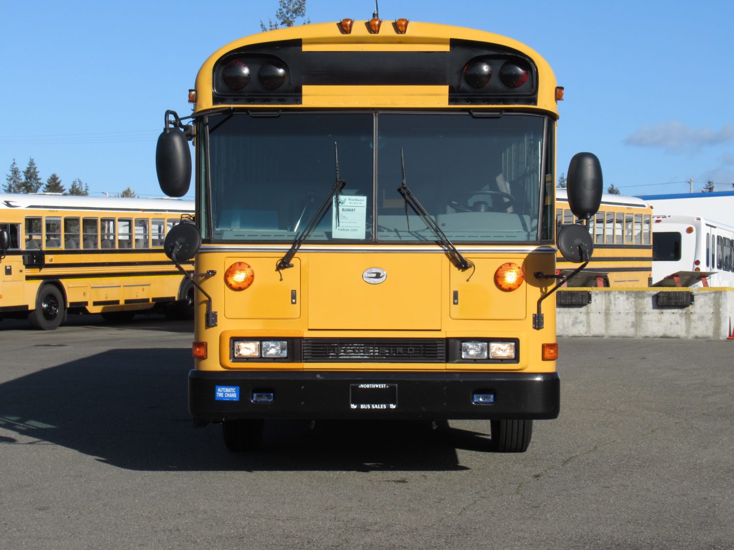 2005 Blue Bird All American 78 Passenger School Bus - B28687 - Image 12