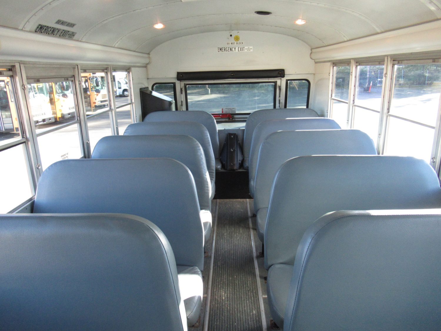 2005 Blue Bird All American 78 Passenger School Bus - B28687 - Image 7