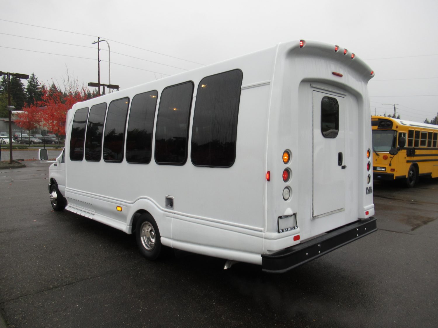 2008 Ford Turtle Top Odyssey 22 Passenger + Rear Luggage Shuttle Bus - S60233 - Image 5