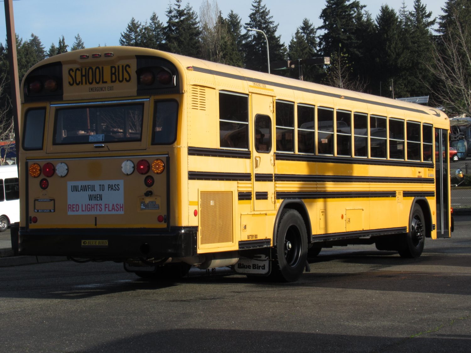 2007 Blue Bird All American 72 Passenger School Bus - B40679 - Image 3