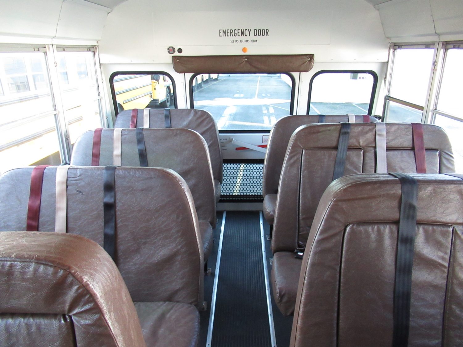 2004 Bluebird TC2000 42 Passenger School Bus - B12400 - Image 7