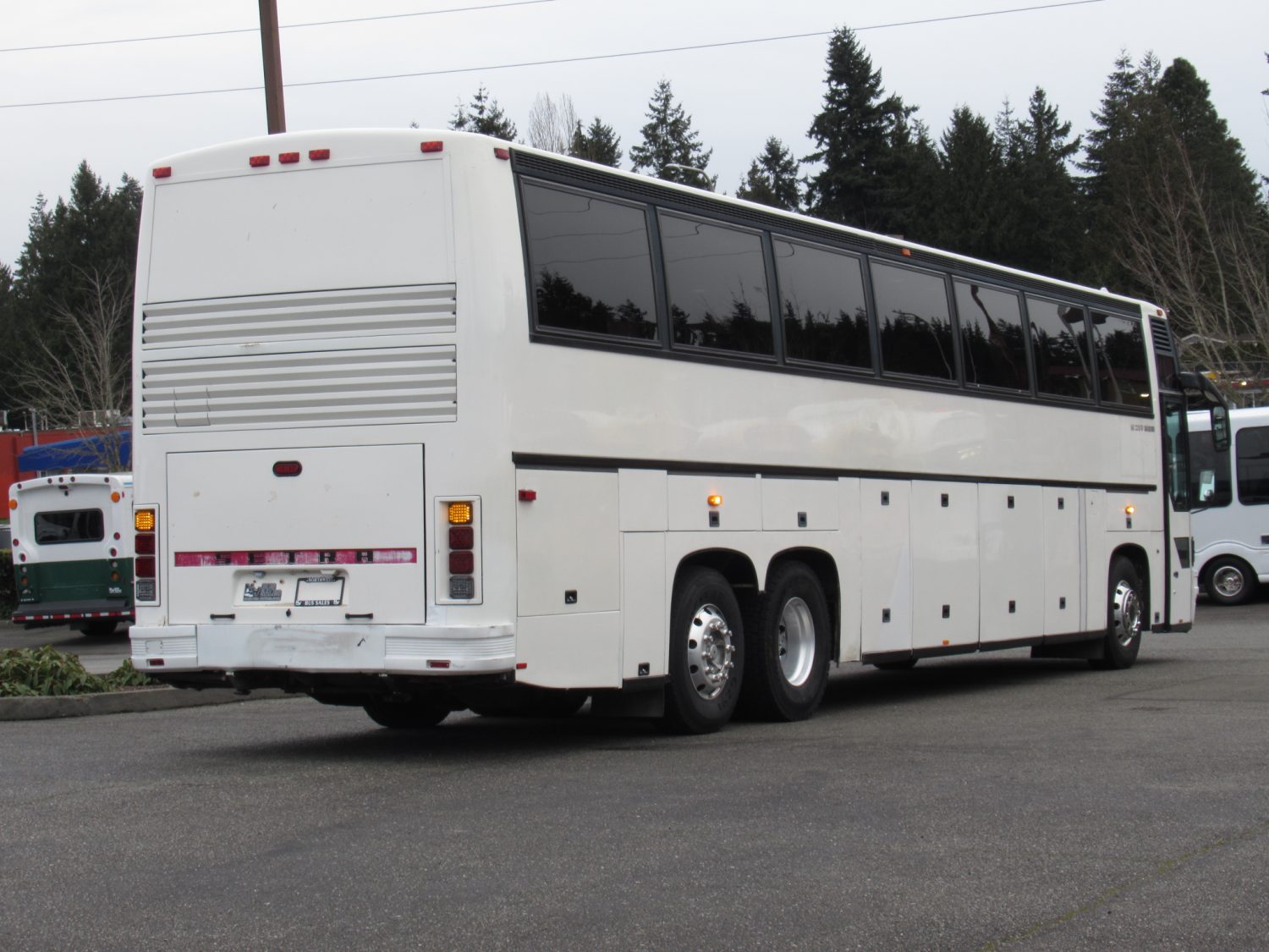 2001 Setra S217 59 Passenger Motorcoach - C45268 - Image 3
