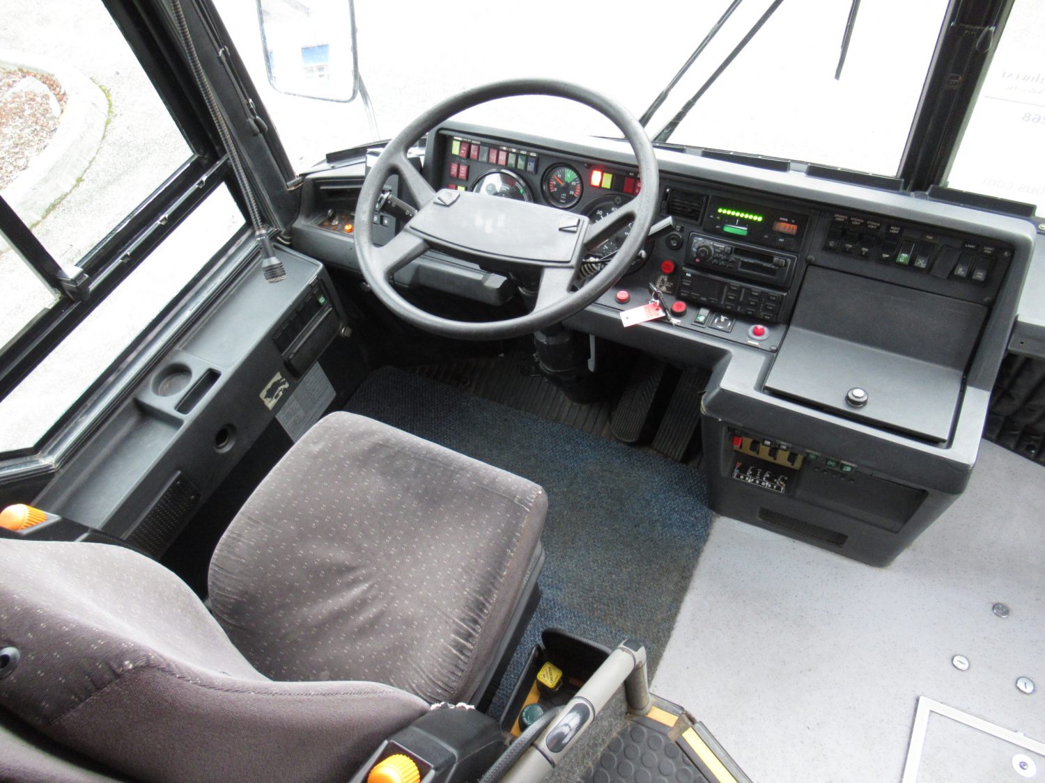 2001 Setra S217 59 Passenger Motorcoach - C45268 - Image 5