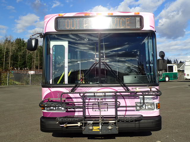 2008 Gillig LF30 28 Passenger Transit Bus - T91485 - Image 12