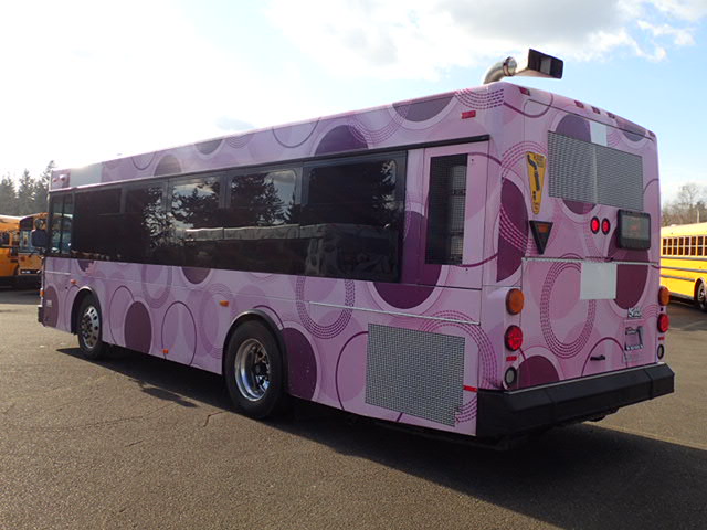 2008 Gillig LF30 28 Passenger Transit Bus - T91485 - Image 4