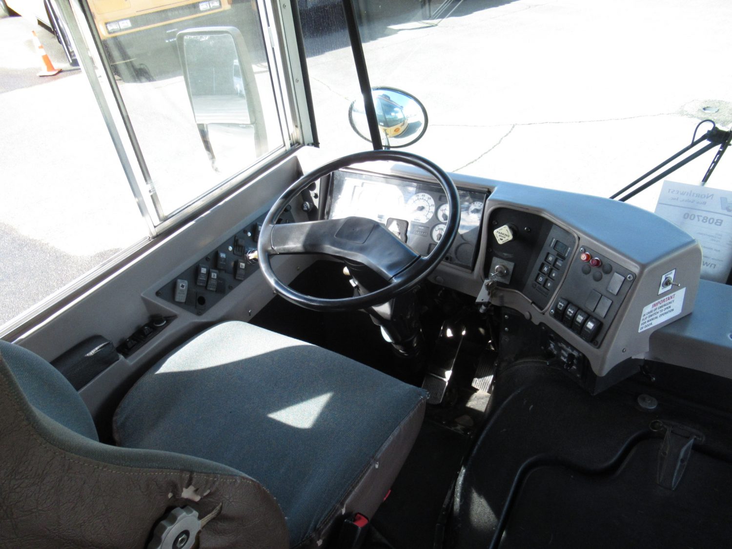 2007 International FE-300 84 Passenger School Bus - B08700 - Image 5