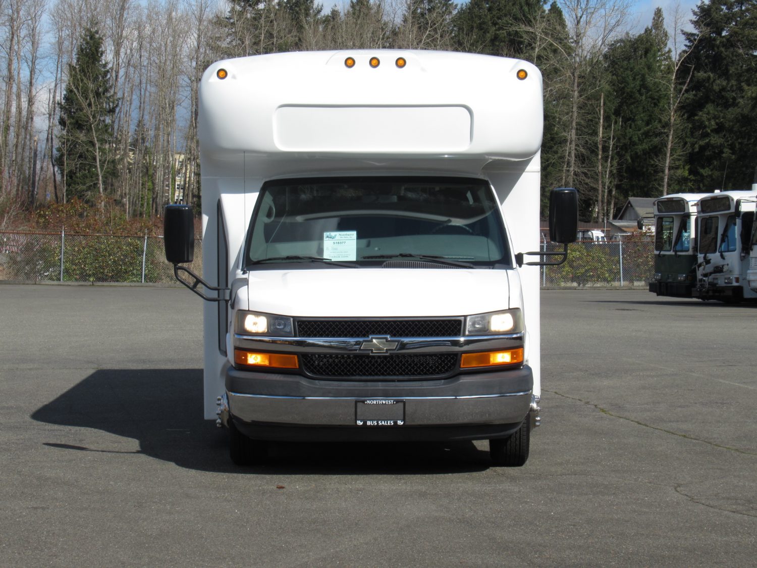 2013 Chevrolet Startrans 12 + 2 ADA Shuttle Bus - S18377 - Image 12
