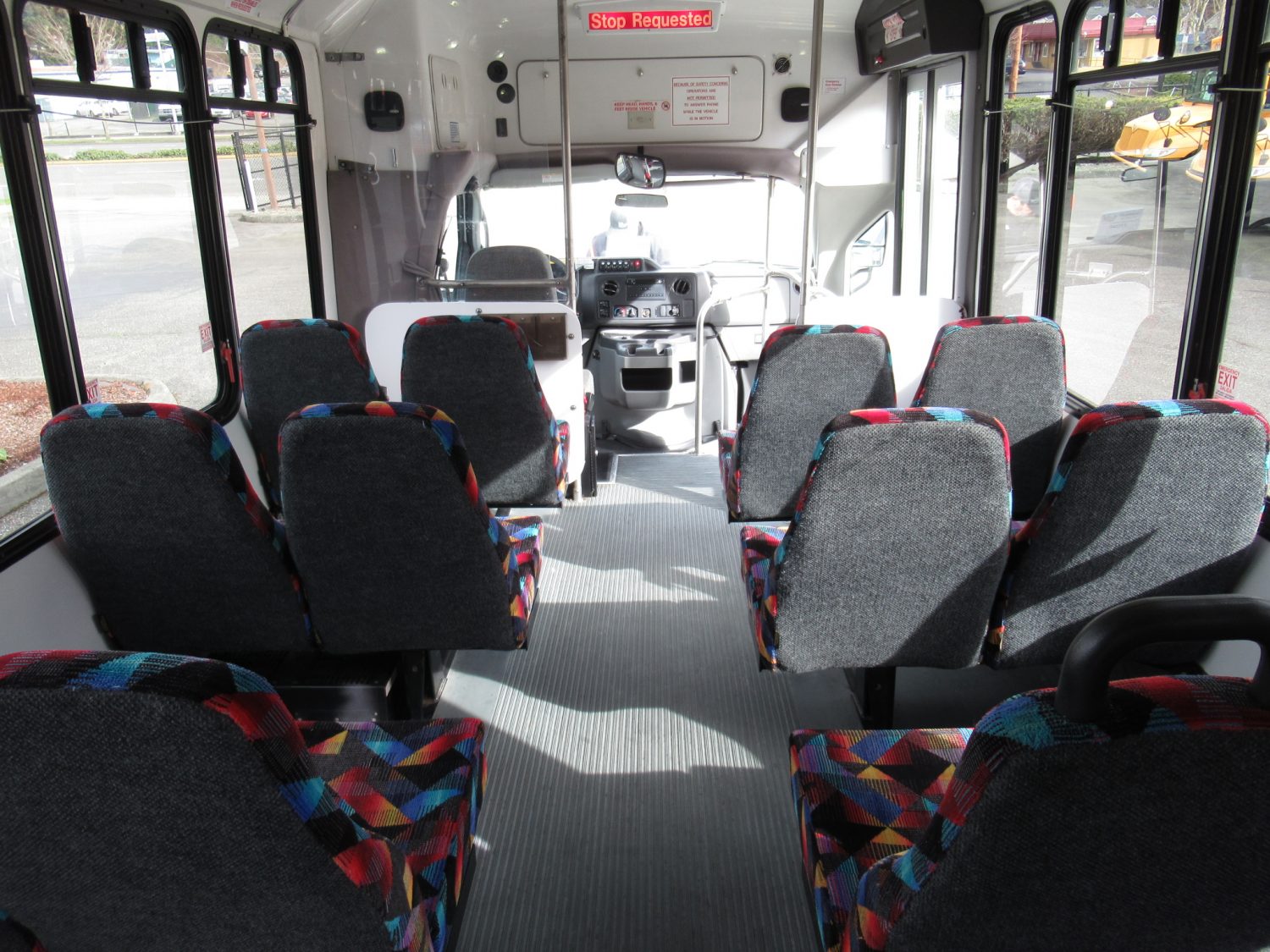 2011 Ford Eldorado Aerotech 14 Passenger Shuttle Bus - S63213 - Image 8