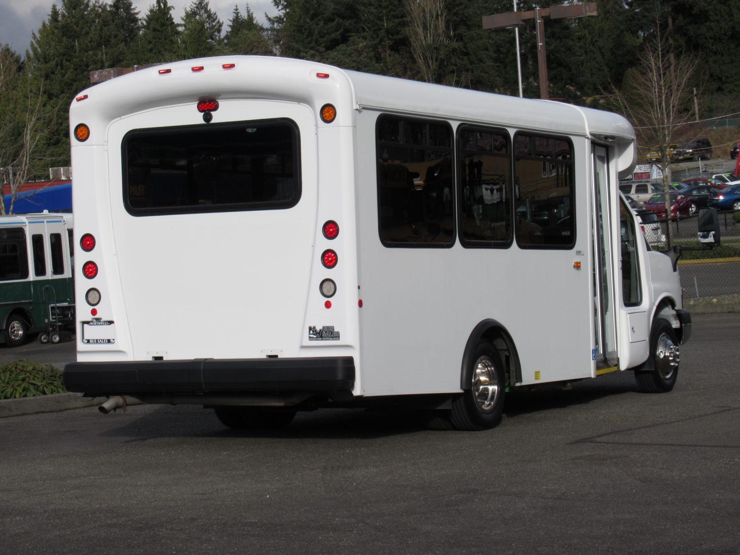 2012 Chevy Arboc Sprit of Mobility 10 Passenger ADA Shuttle Bus – S52638 - Image 3