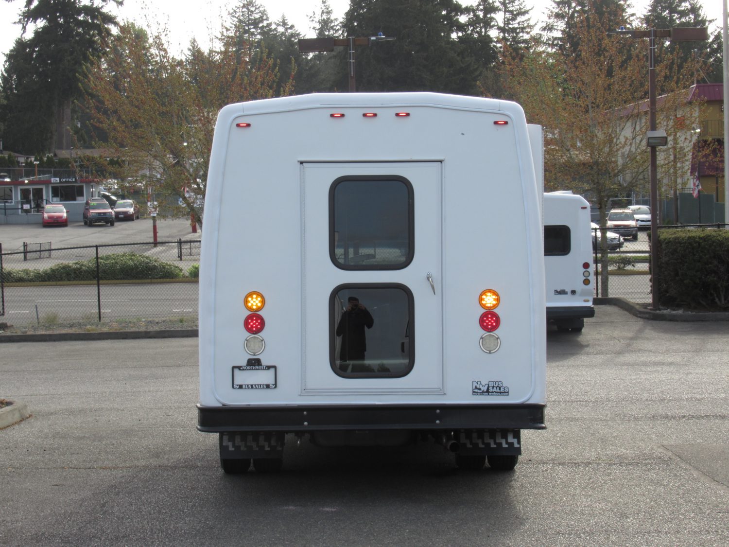 2014 Ford Goshen 12 Passenger + 2 Wheelchair Shuttle Bus - S88343 - Image 11