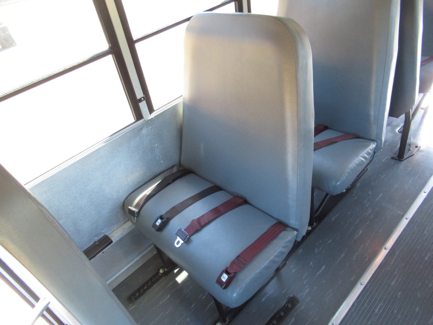 2009 Chevrolet Thomas 16 Passenger ADA School Bus - B64862 - Image 10