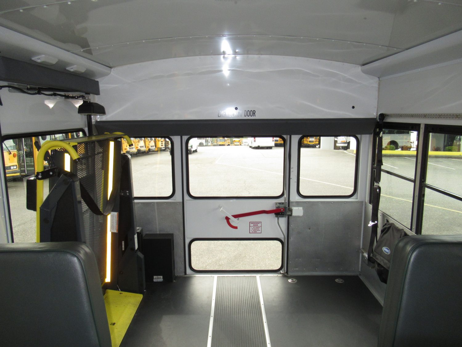 2010 Chevrolet Collins Grand Bantam 12+1 ADA School Bus - B71331 - Image 7