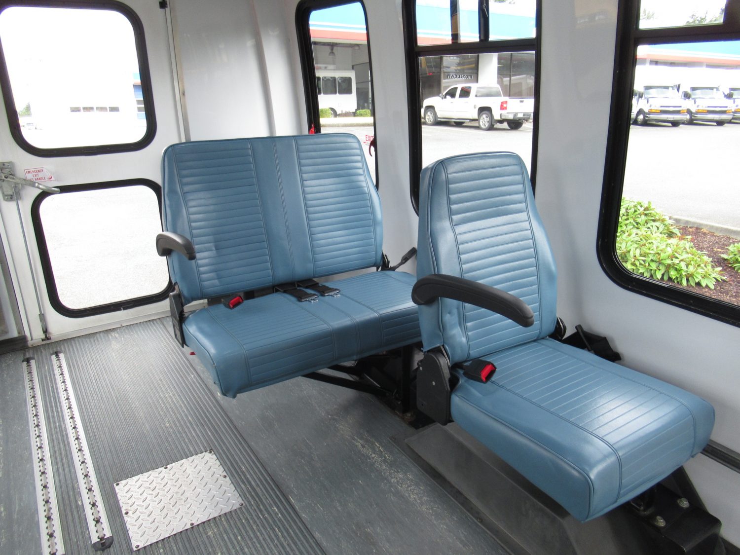 2014 Ford Startrans 4 + 2 ADA Shuttle Bus - S23933 - Image 8
