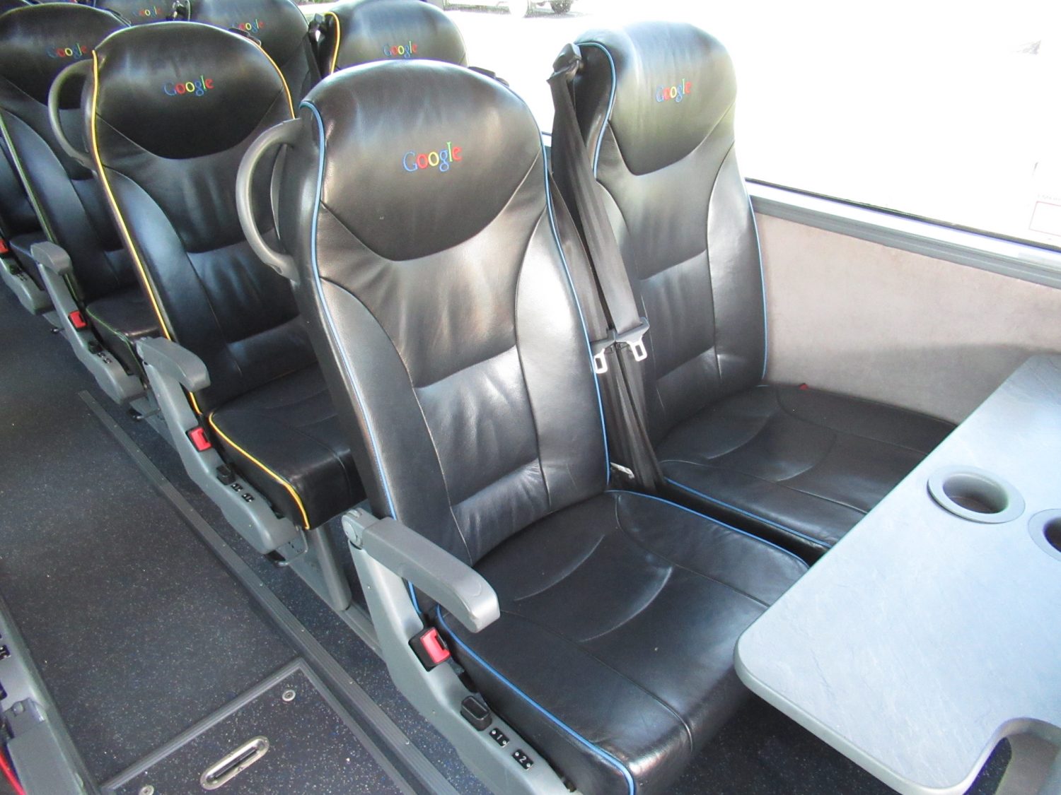 2011 Vanhool T2145 58 Passenger Motorcoach - C44711 - Image 9