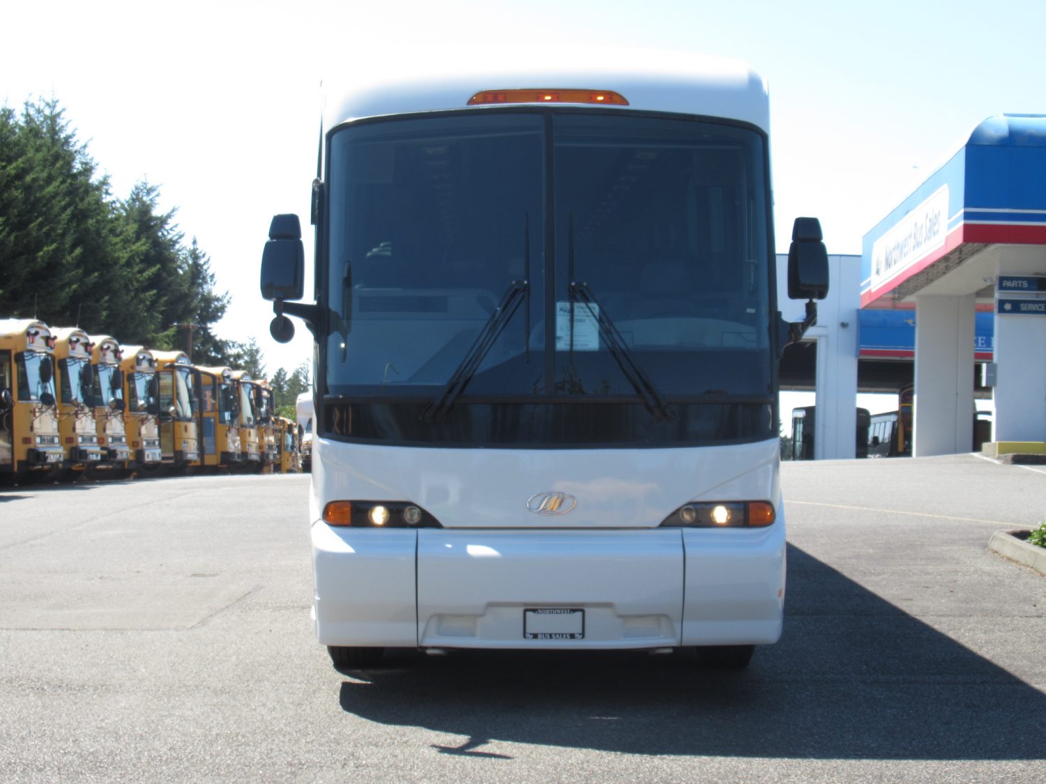 2007 MCI J4500 56 Passenger Motorcoach - C63922 - Image 12