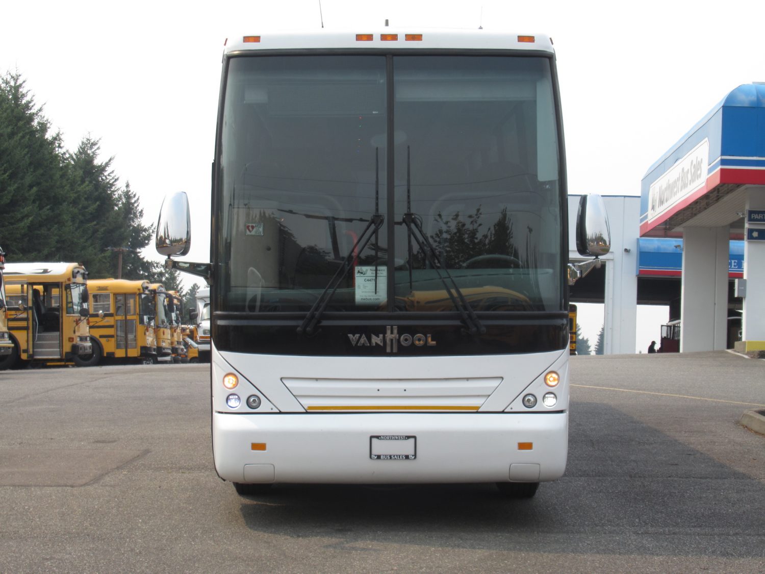2011 Vanhool T2145 58 Passenger Motorcoach - C44711 - Image 12