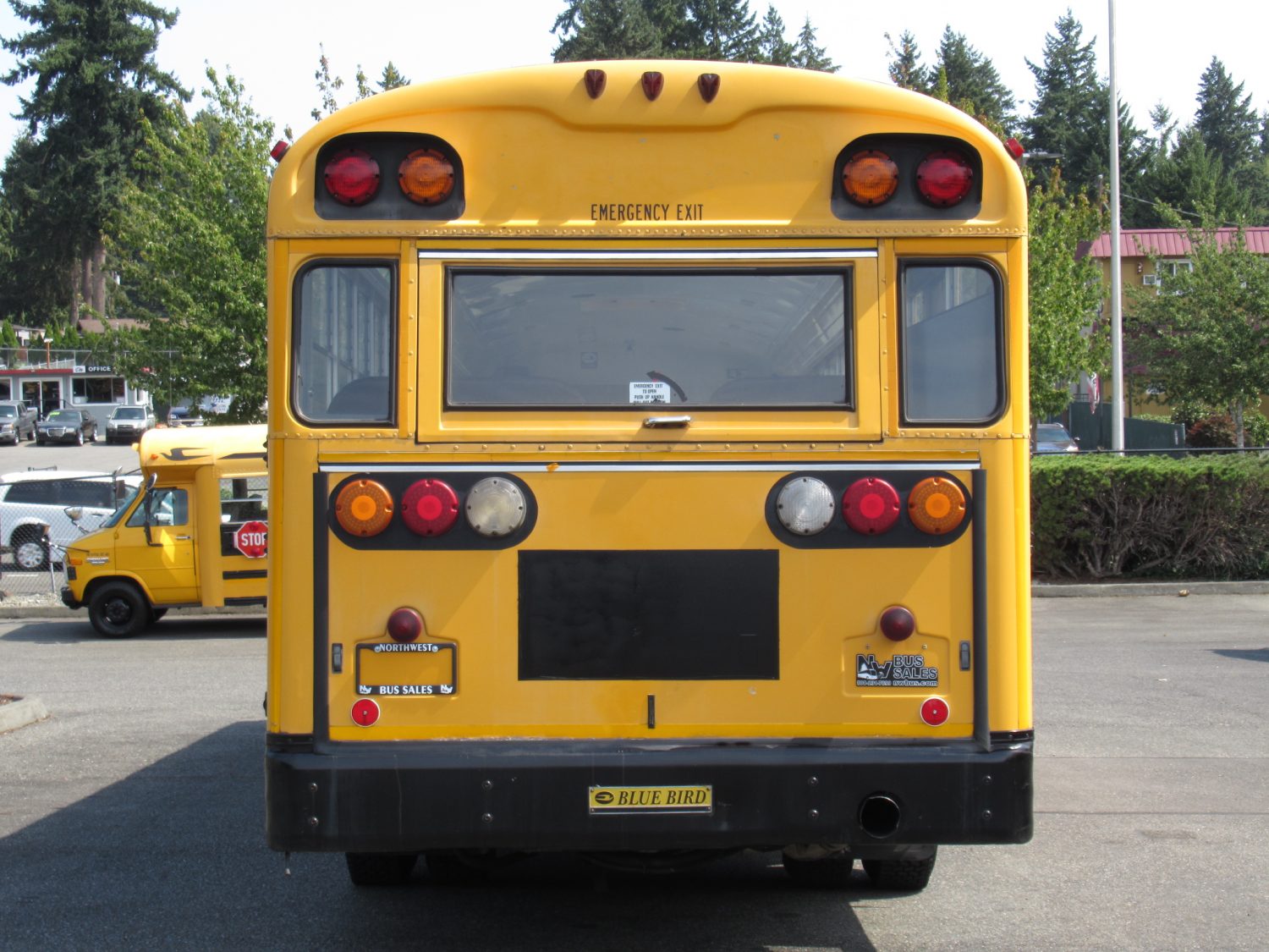 2001 Blue Bird All American 84 Passenger School Bus - B00845 - Image 11