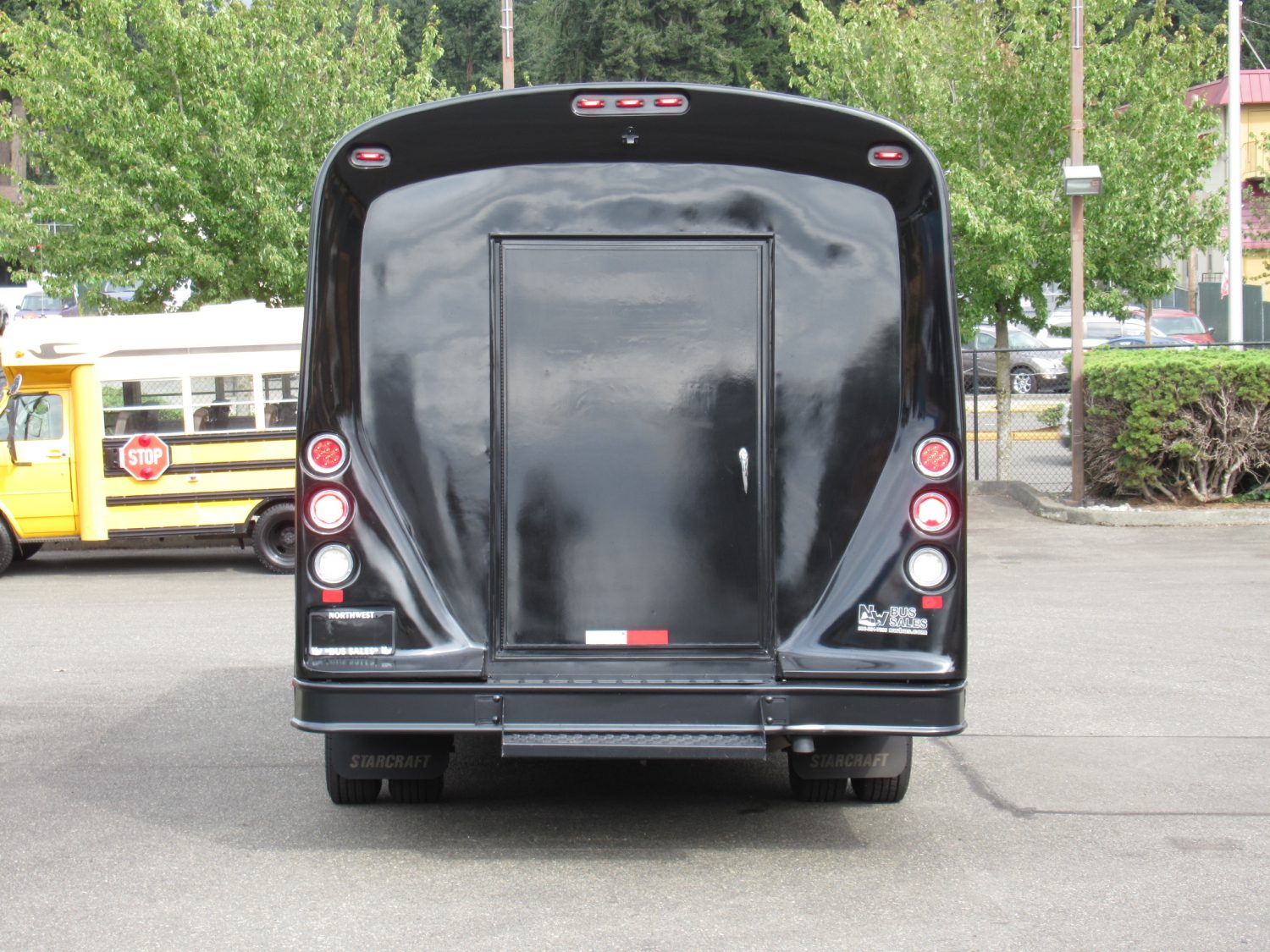 2014 Ford Starcraft MVP 24 Passenger Executive Shuttle Bus - S91926 - Image 11