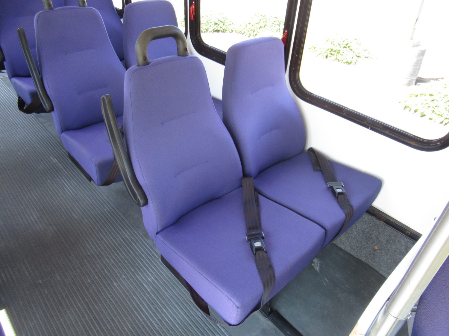 2008 Ford Eldorado Aerotech 16 Passenger + 2 Wheelchair Shuttle Bus - S56579 - Image 10