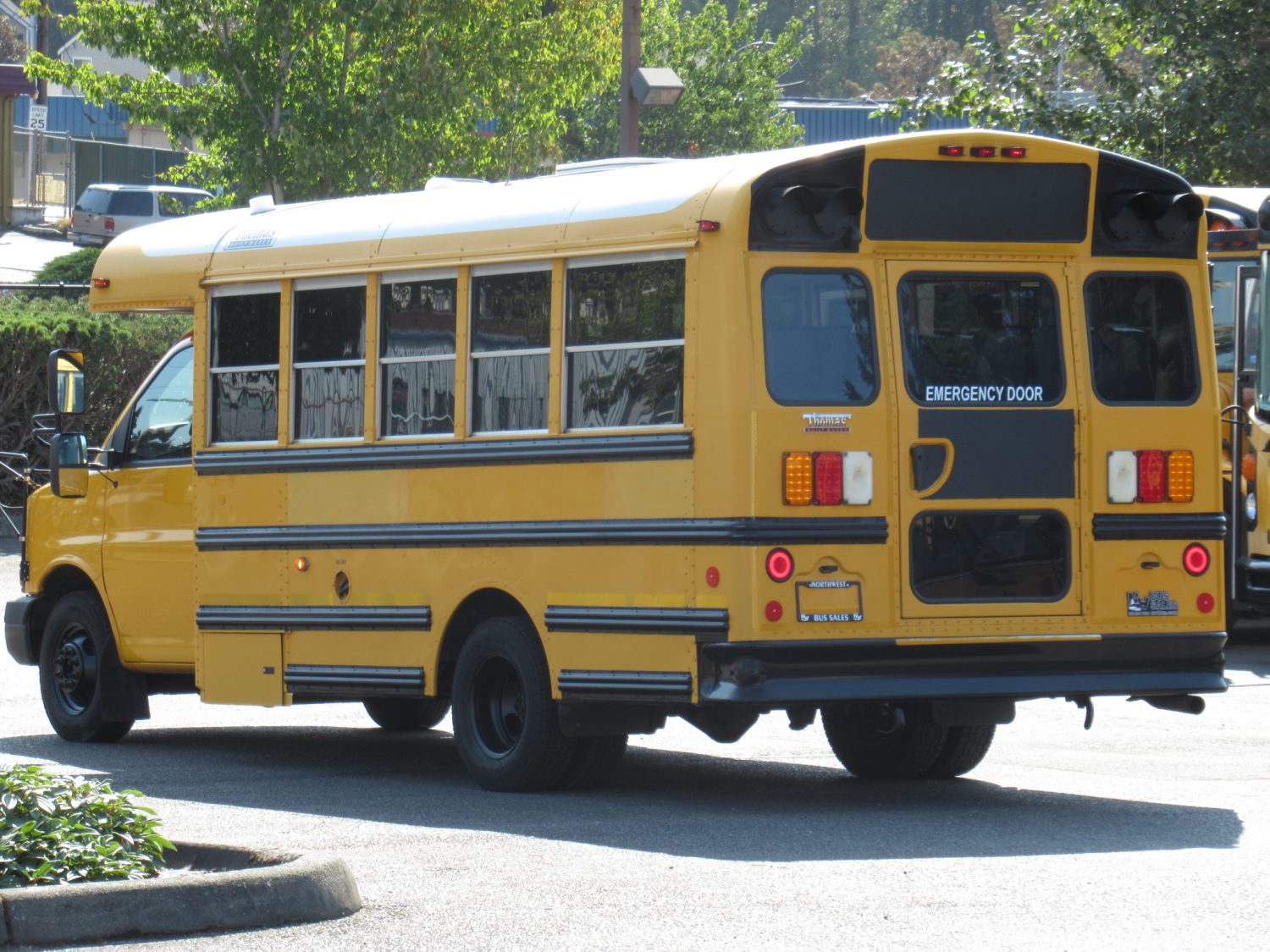 2010 Chevrolet Thomas 30 Passenger Type-A School Bus - B57534 - Image 4
