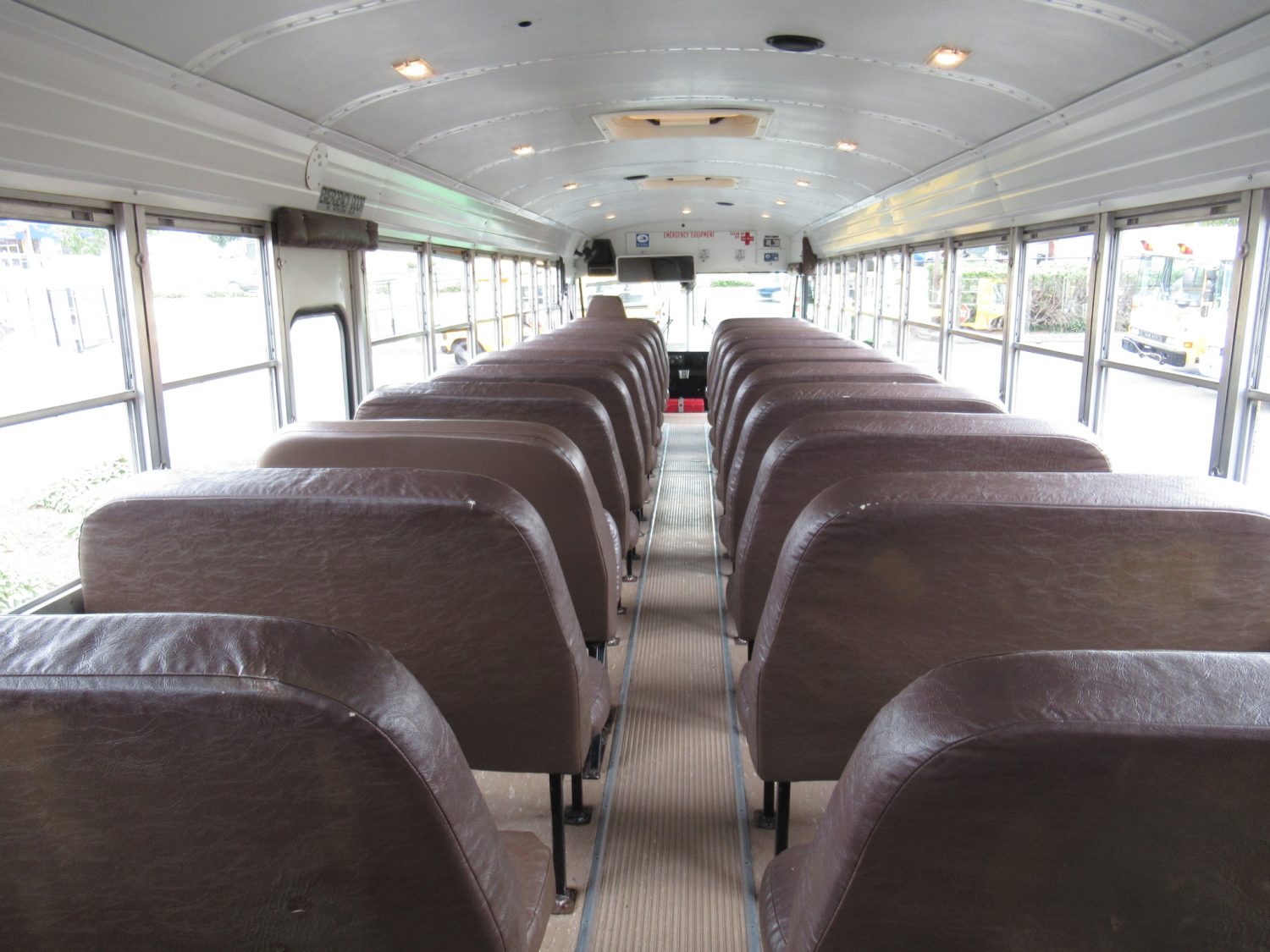 2000 Blue Bird All American 78 Passenger School Bus - B87864 - Image 8
