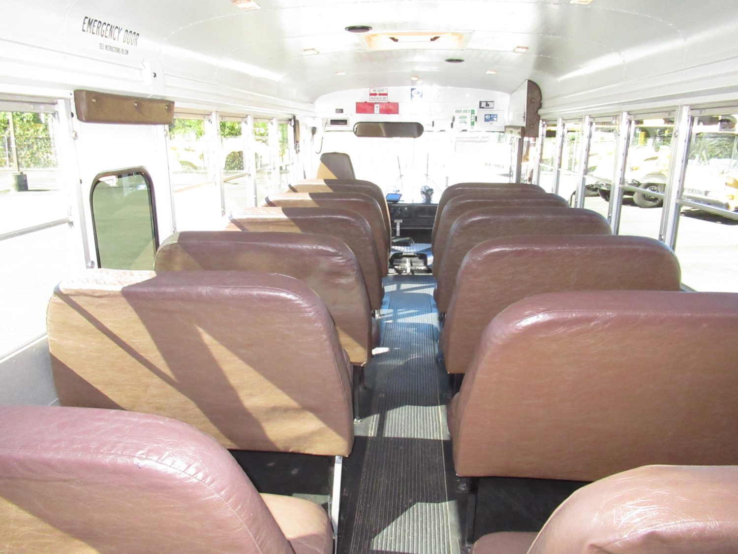 1999 Blue Bird TC-1000 42 Passenger School Bus - B89314 - Image 8
