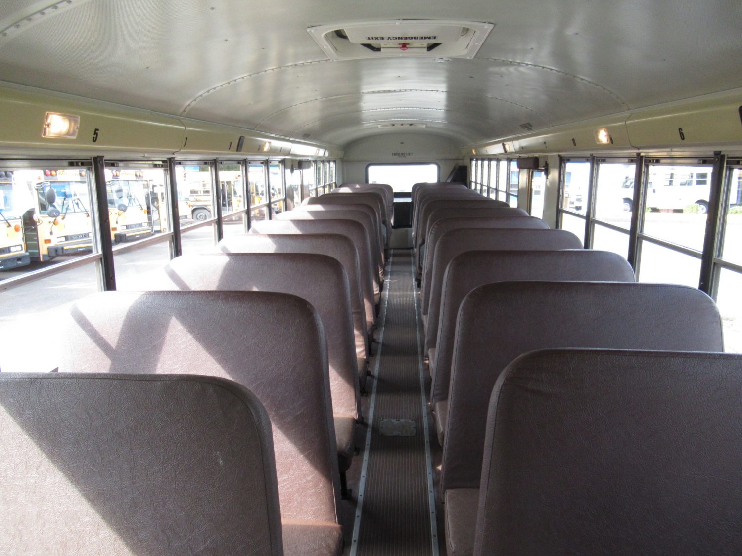 2009 International RE-300 78 Passenger School Bus - B47232 - Image 6
