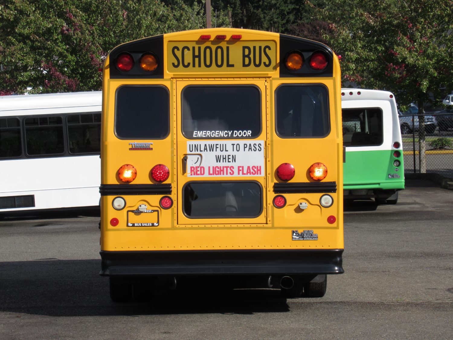 2009 Chevrolet Thomas 14 + 1 ADA Type-A School Bus - B11482 - Image 11