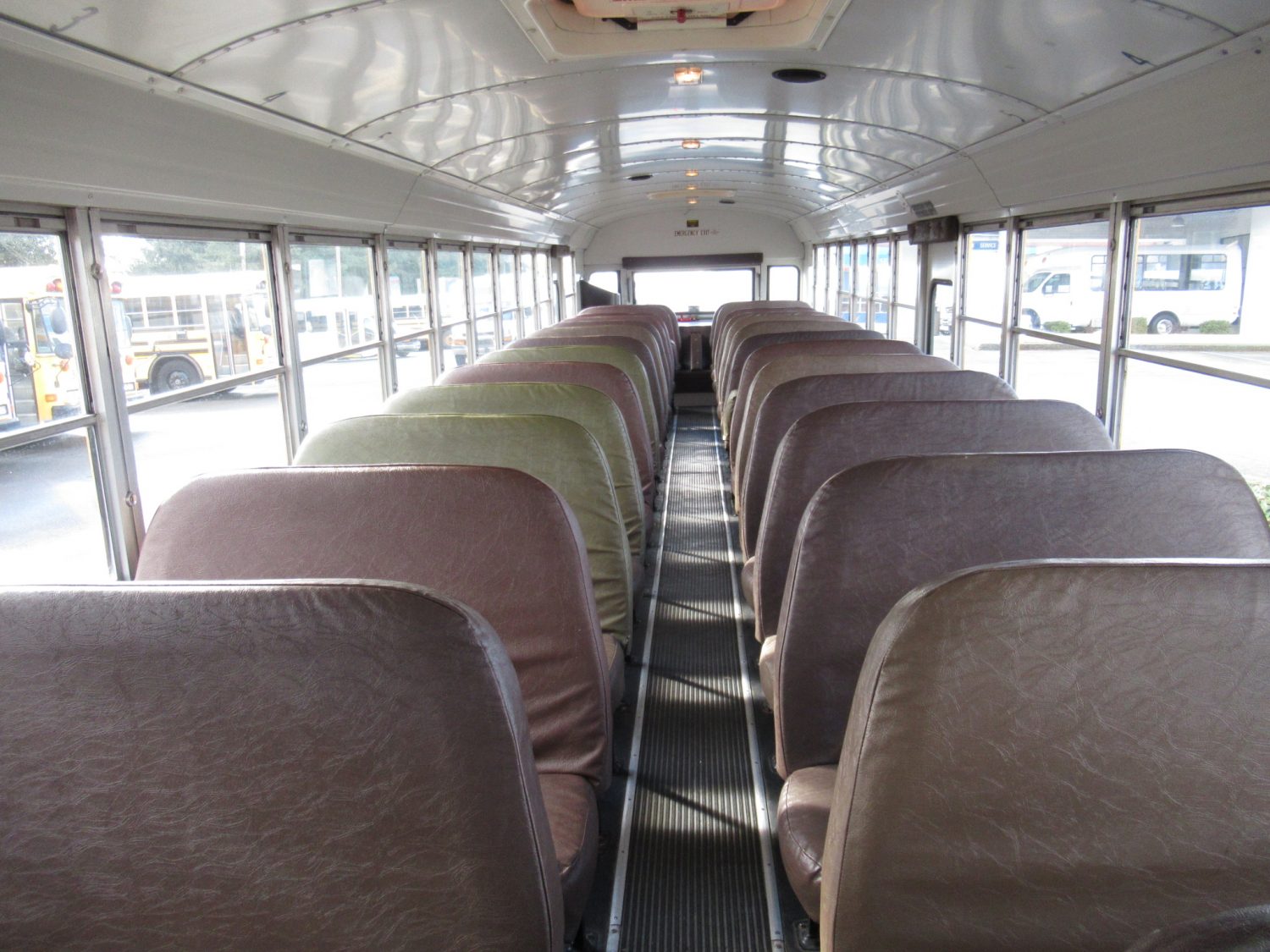 2003 Blue Bird All American 84 Passenger School Bus - B11044 - Image 6