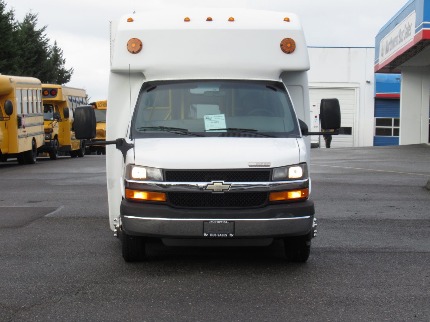 2012 Chevrolet Goshen GC II 13 ADA Shuttle Bus - S93929 - Image 12